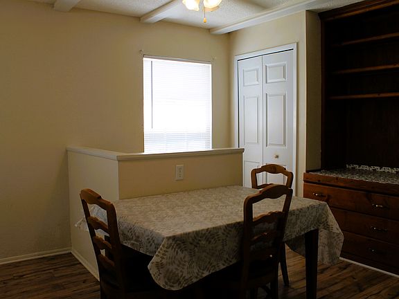 5th image of 301 Edmund Ave #1A