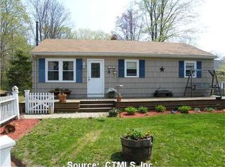 38 Richard Rd, Guilford, CT 06437