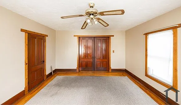 10 Alpine St — Photo 3