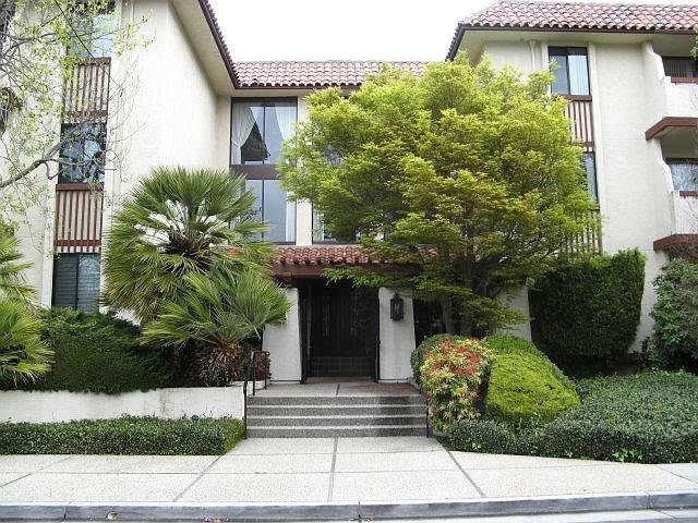 1st image of 320 Elm St APT 209