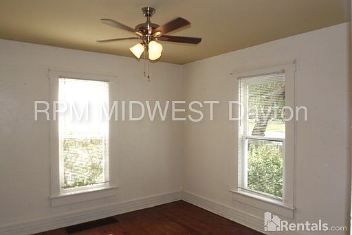 5th image of 805 Drury Ln