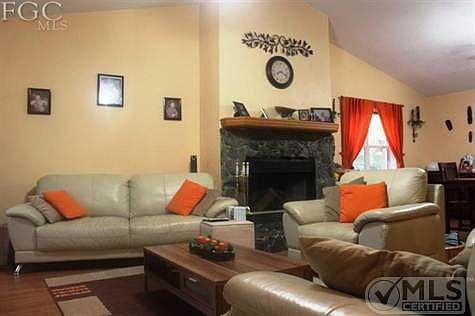 Naturally neutral so One can add splashes of color to join forces with light..