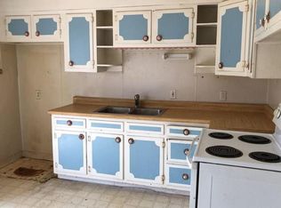 17473 Kinsman Rd, Middlefield, OH 44062