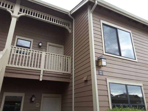 242 Shoreline Ct