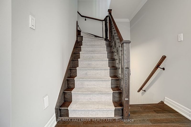 Ajax Townhouse for rent - 3 Bedrooms — photo 14