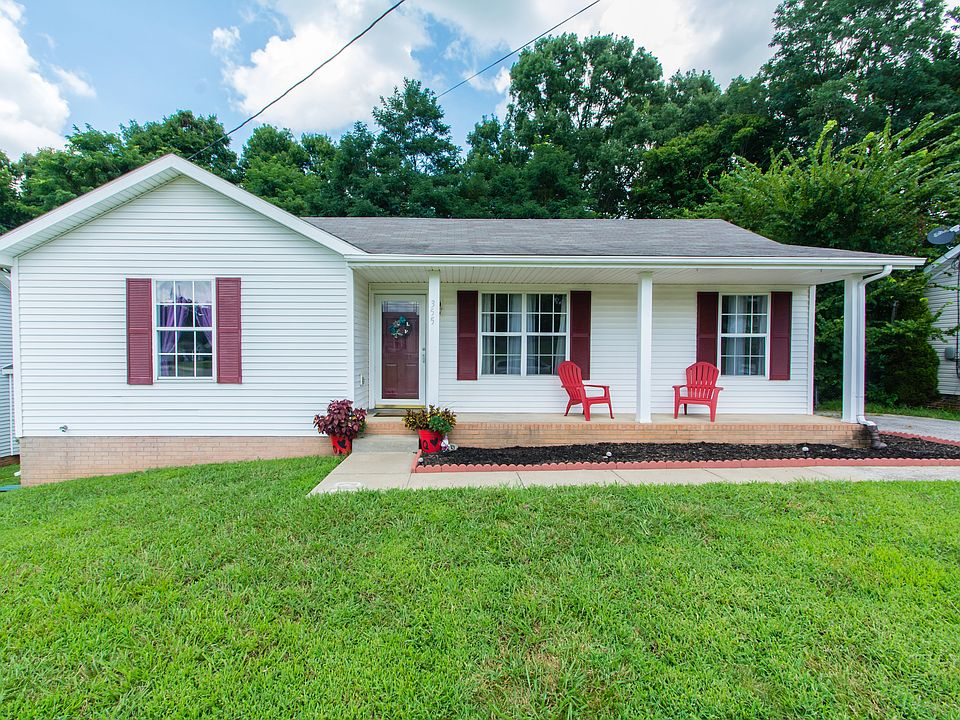1st image of 355 Treeland Dr