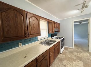 2407 E 18th St, Muncie, IN 47302