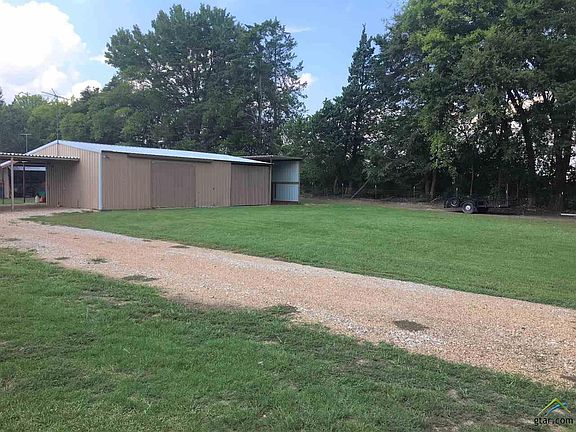 3rd image of 955 County Road 3120