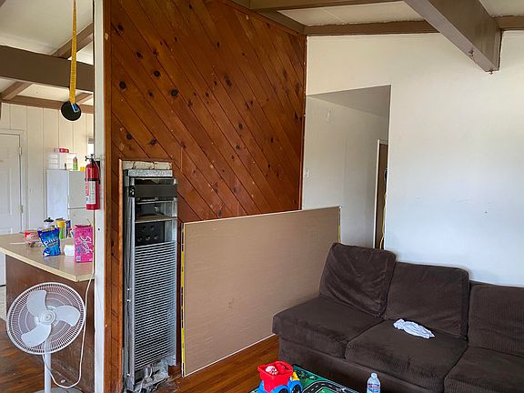 5th image of 2272 Stanford Dr