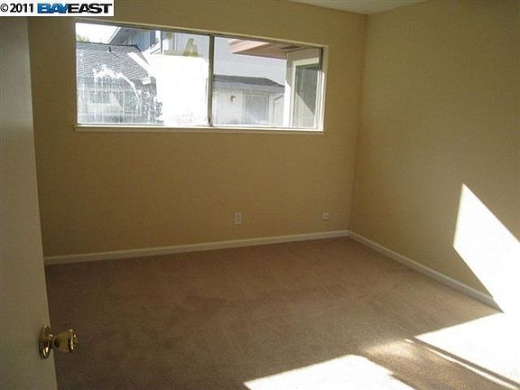 5th image of 34818 Starling Dr APT 1