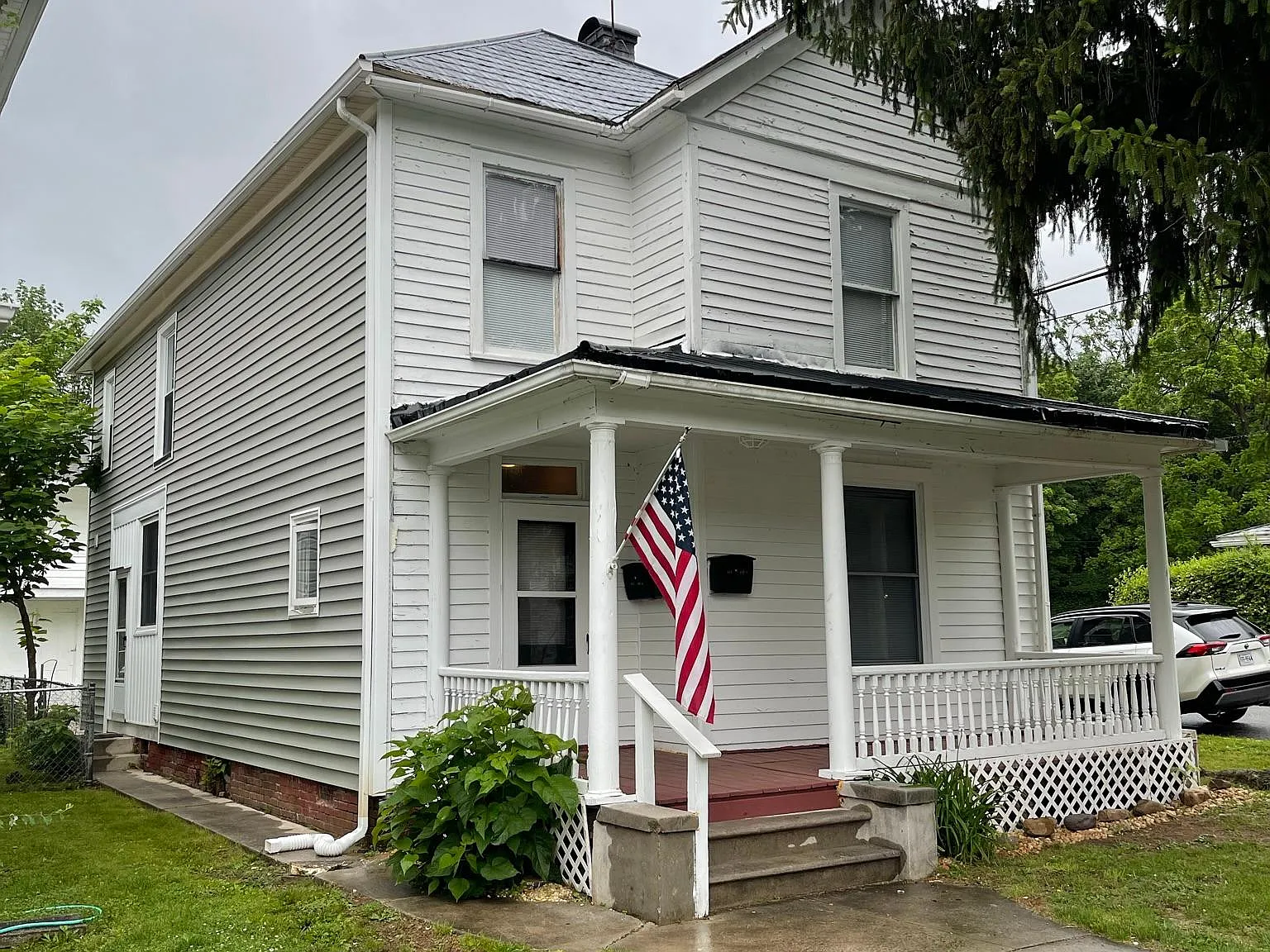 1 bed, 900 sqft, $1,295 — Photo 1