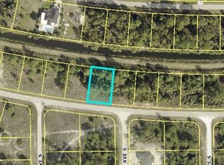 1029 Winters St E, Lehigh Acres, FL 33974