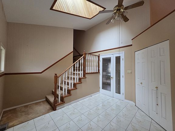 2nd image of 6594 179th St