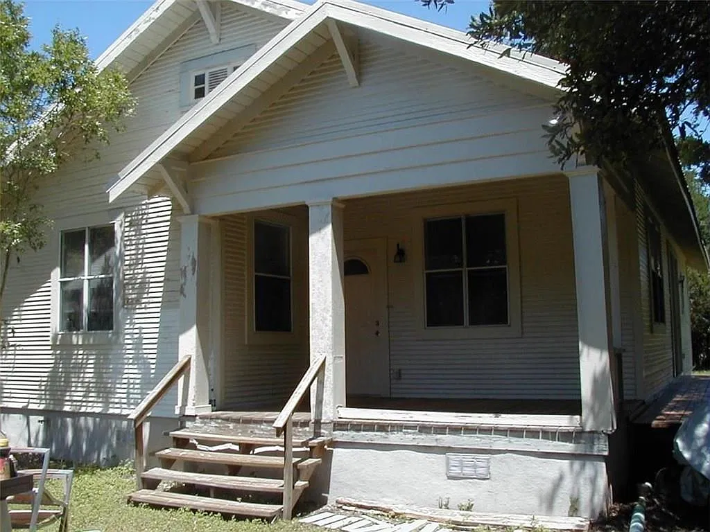 2 bed, 2.0 bath, 1499 sqft, $2,350 — Photo 3