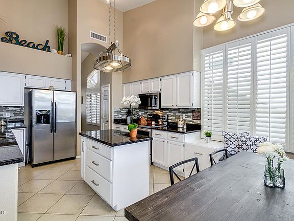 4th image of 12915 E Sahuaro Dr