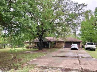 6188 Deer Park Ln, Lumberton, TX 77657