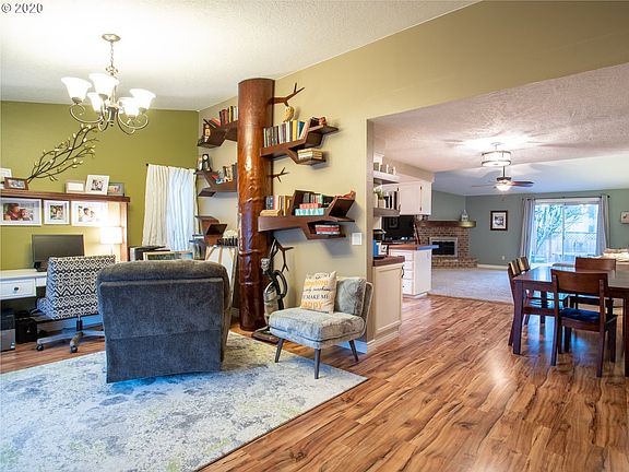 2nd image of 1140 SE 58th Ave