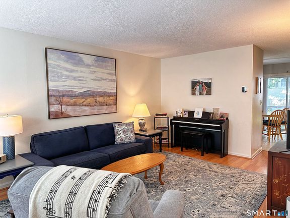 5th image of 380 Hitchcock Road #85