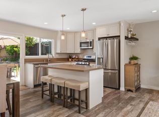 7966 Flanders Dr, San Diego, CA 92126