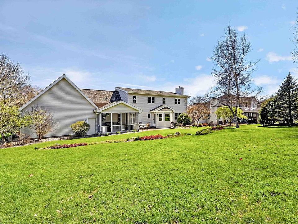 1st image of 773 Foxfield Road
