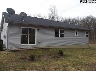3rd image of 120 Ashley Ln