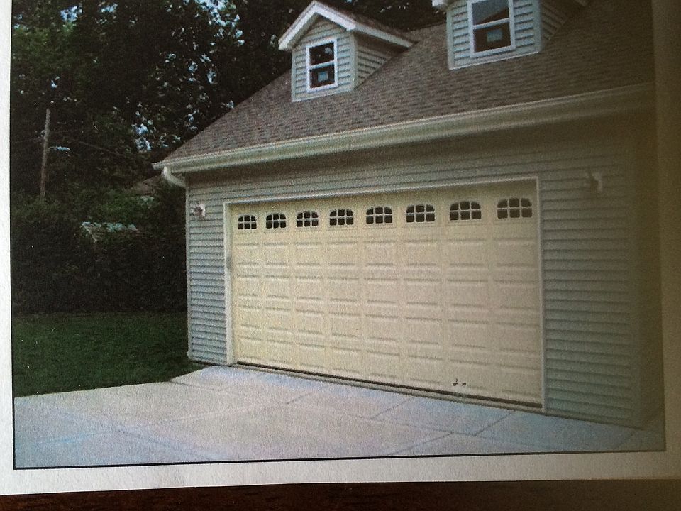 2nd image of 6722 N Loron Ave