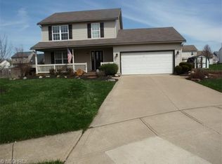 128 Mill Stream Cir, Elyria, OH 44035