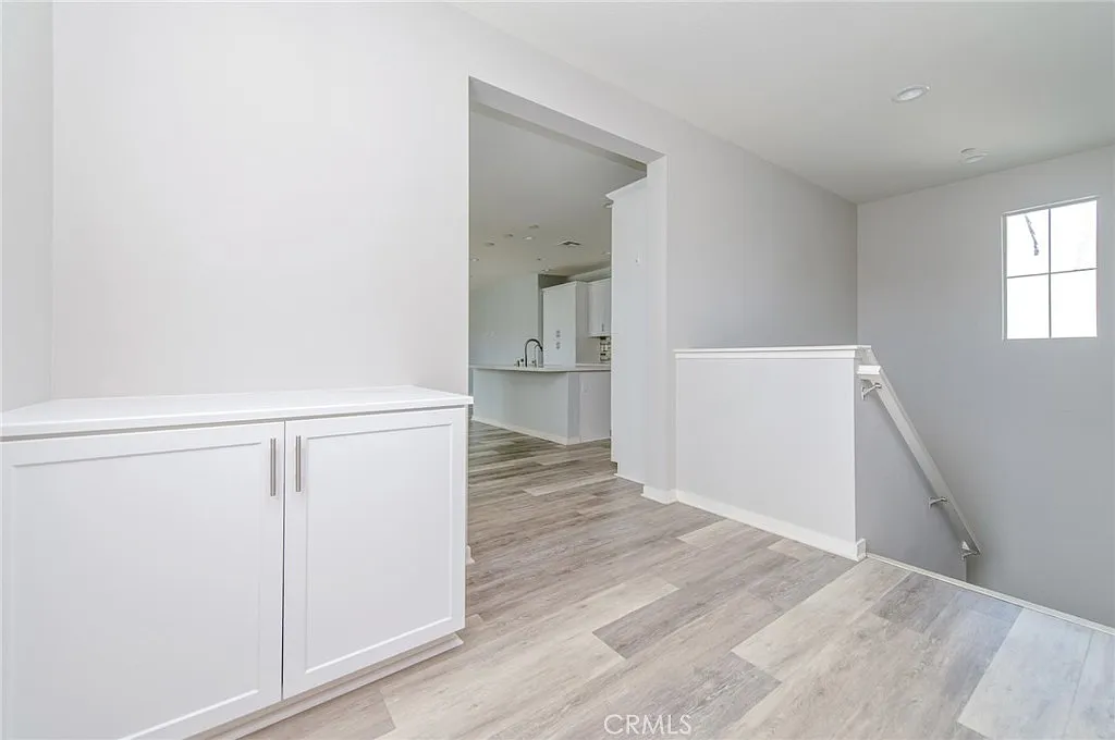 2 bed, 1546 sqft, $4,200 — Photo 3