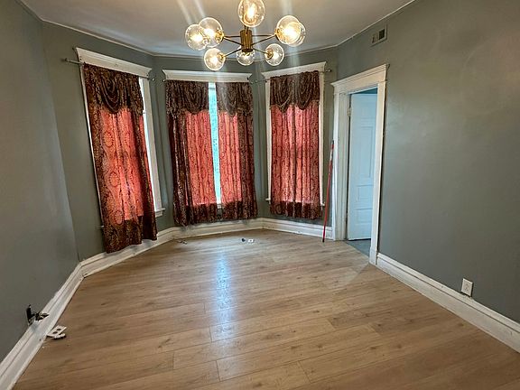 Living room / dinning