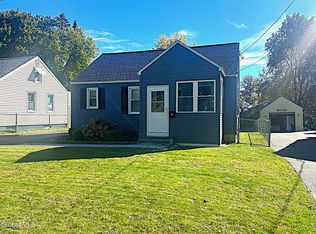 32 Highland Avenue, Albany, NY 12205