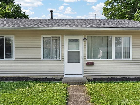 4th image of 1629 Drake Dr