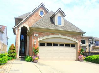 32697 N River Rd, Harrison Township, MI 48045