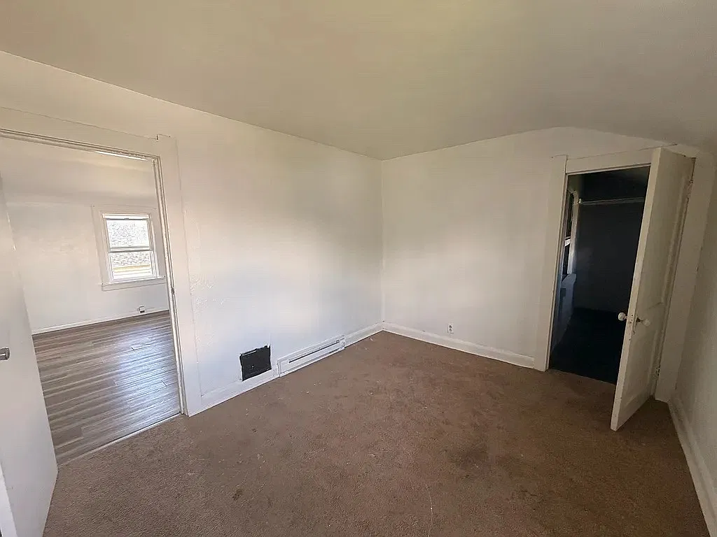 2 bed, $800 — Photo 4