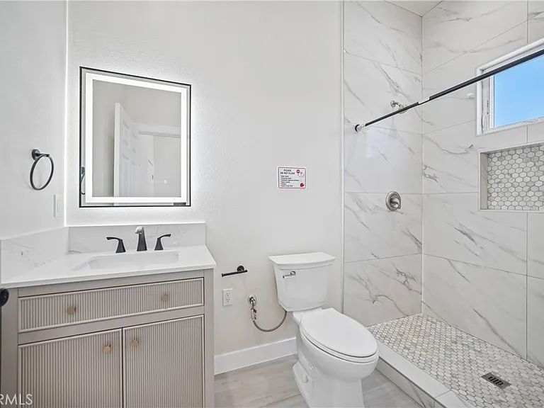 1956 N Ontario St #101 — Photo 20