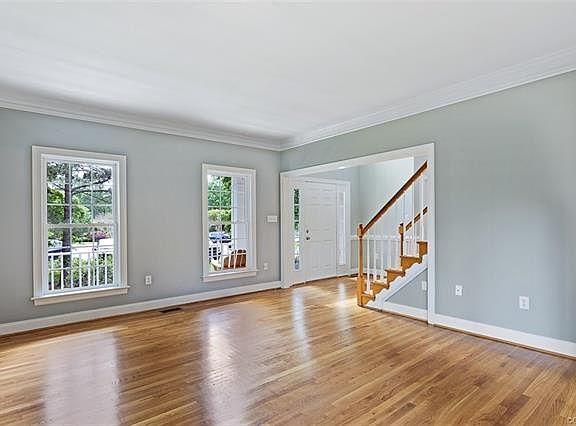 4th image of 12208 Loxton Way