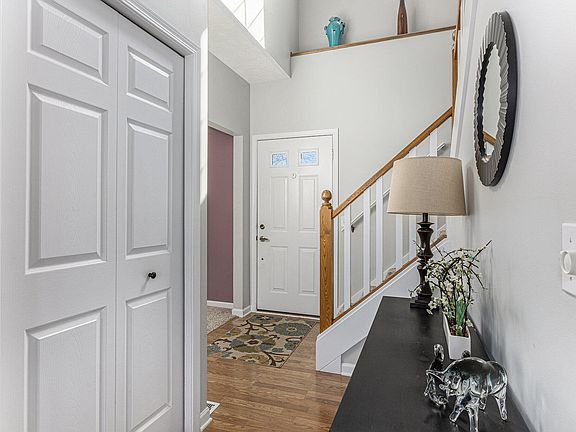 5th image of 6571 Nearpoint Dr SE