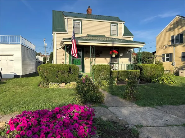1210 Princeton Ave, Natrona Heights, PA 15065