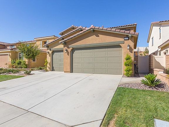 3rd image of 36497 Acanthus Ct