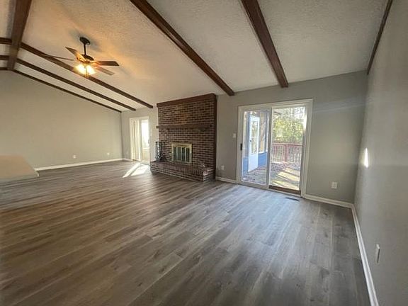 3rd image of 109 Wintergreen Dr
