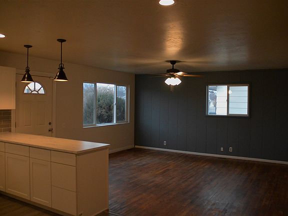 2nd image of 278 Pine St