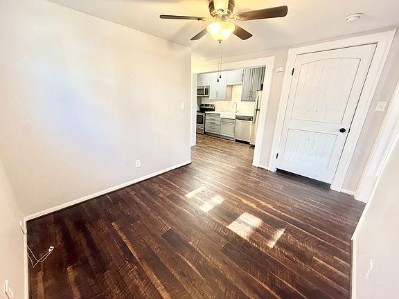 5th image of 524 S Fannin Ave APT 1