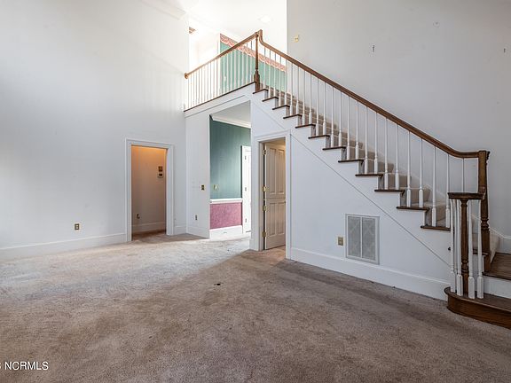 5th image of 603 Ashburton Drive