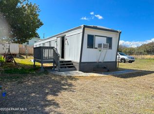 20941 E Mesa Verde Rd, Mayer, AZ 86333