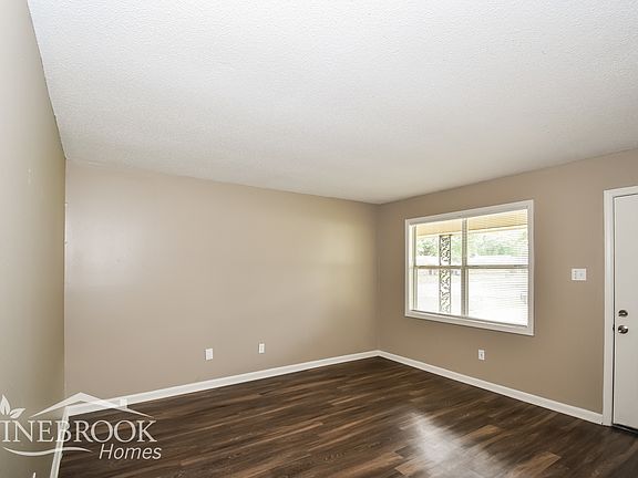 5th image of 3133 Golden Oaks Cv