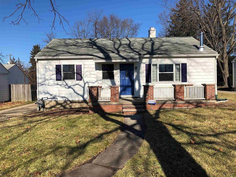 1st image of 1204 Logan Ave