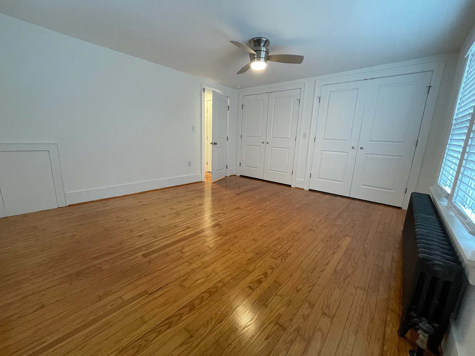 3 bed, 1.5 bath, 1600 sqft, $1,500 — Photo 4