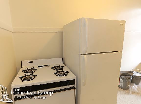 4th image of 2657 W Ainslie St #3
