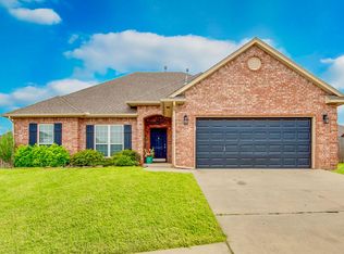 1812 NW 164th Cir, Edmond, OK 73013