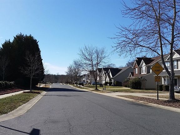 5th image of 4240 Owls Perch Dr