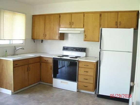 2nd image of 1427 Lynn Ave